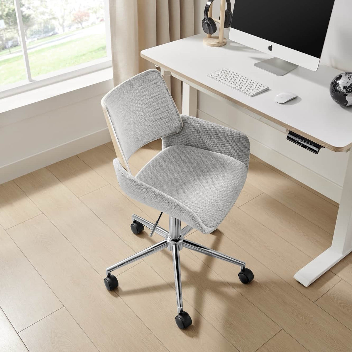 Tove Chair
