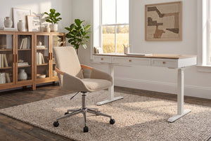 Thea Chair