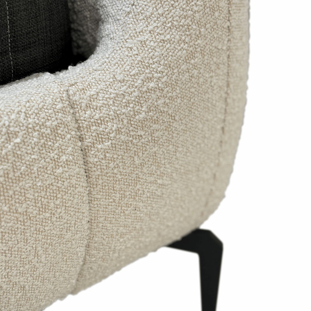 Hanna Upholstered Bed