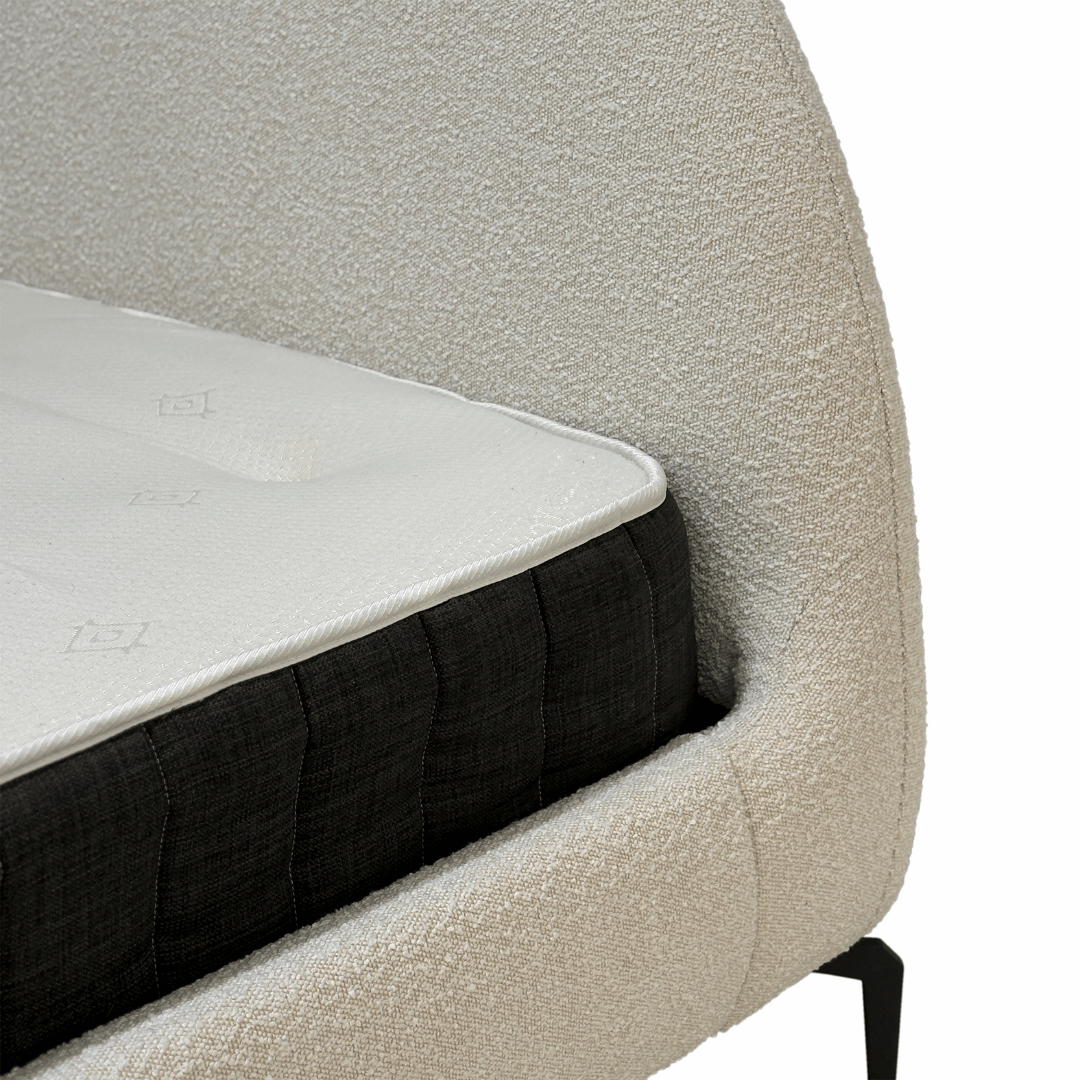 Hanna Upholstered Bed